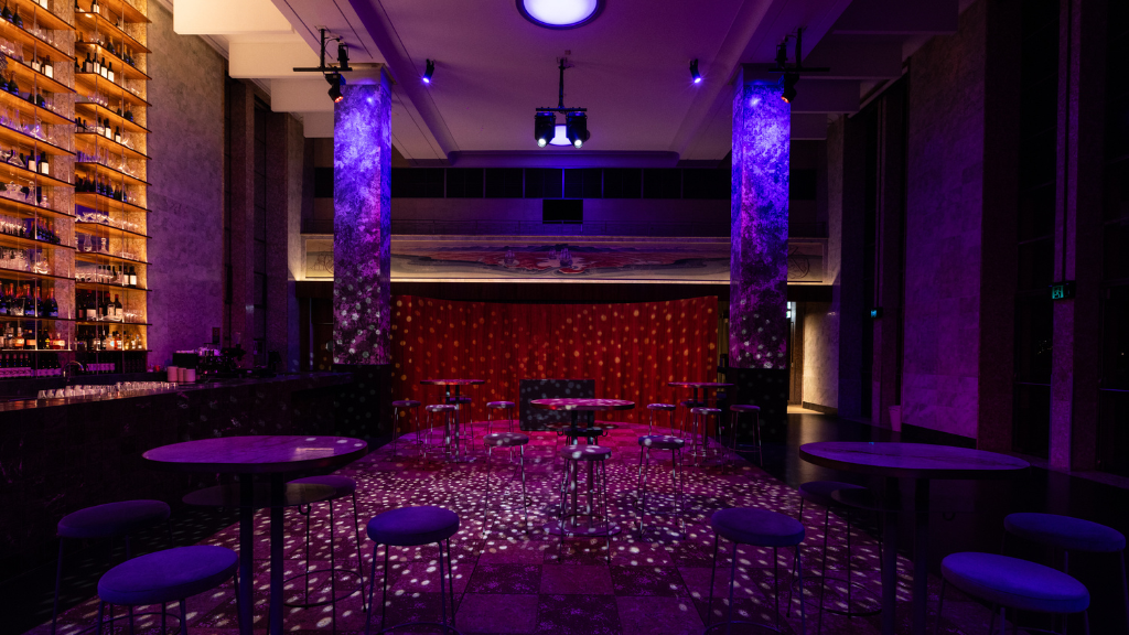 Pattern lighting for a cocktail party in Foundation Hall