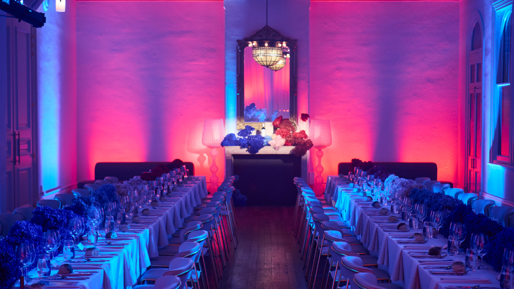 Ambient-Room-Lighting